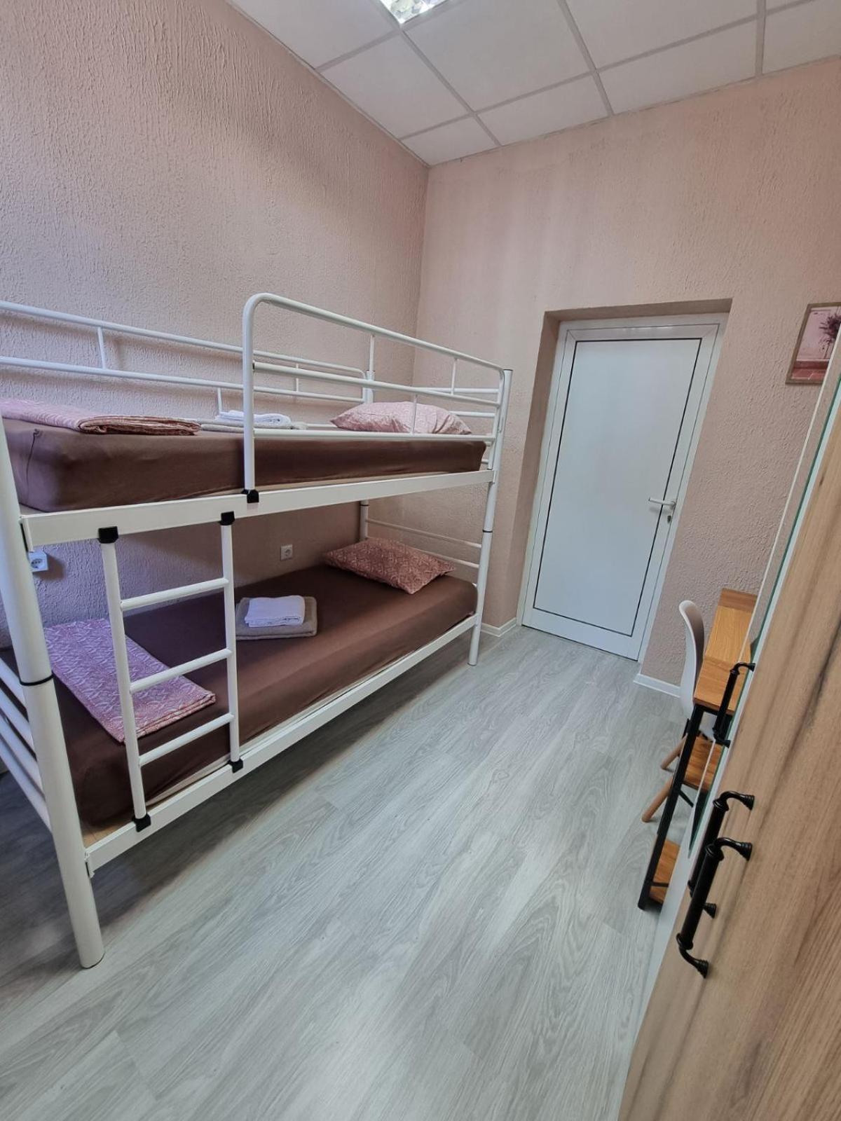 Lambo'S Corner Varna - Guest Rooms Esterno foto